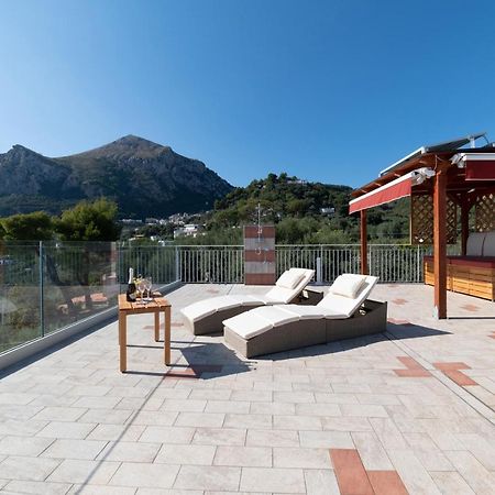 Main Roof Terrace Apartment Nerano Bagian luar foto