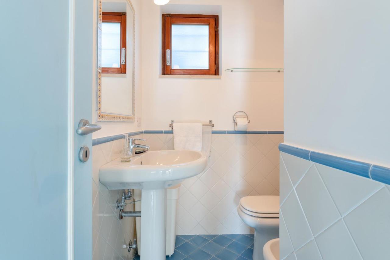 Main Roof Terrace Apartment Nerano Bagian luar foto